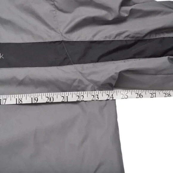 Reebok Full Zip  Track Jacket Grey Athletic Lightweight Size Large - Picture 6 of 13